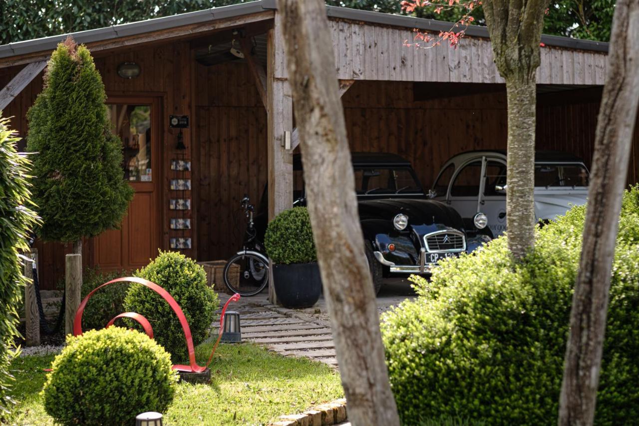Le Domaine Des Pres Verts Suites & Chambres Avec Jacuzzi Privatif Jouey Exterior foto