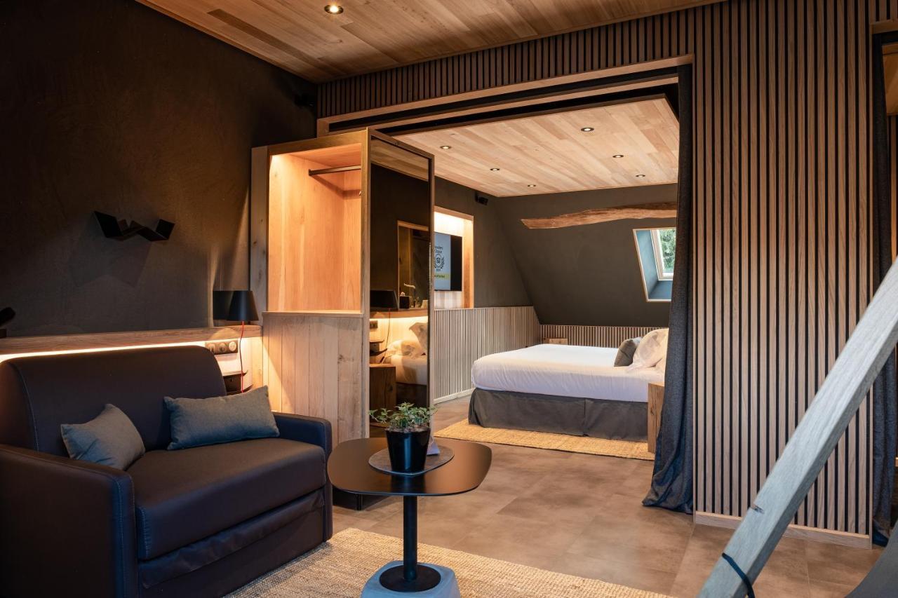 Le Domaine Des Pres Verts Suites & Chambres Avec Jacuzzi Privatif Jouey Exterior foto