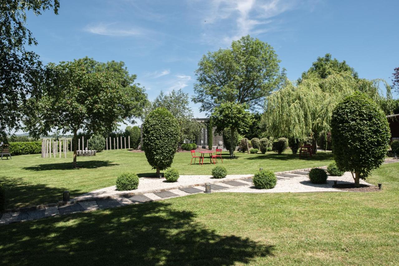 Le Domaine Des Pres Verts Suites & Chambres Avec Jacuzzi Privatif Jouey Exterior foto