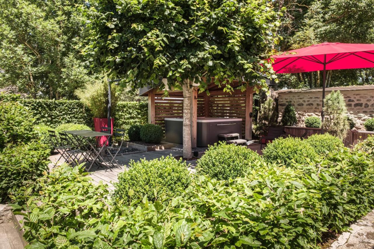 Le Domaine Des Pres Verts Suites & Chambres Avec Jacuzzi Privatif Jouey Exterior foto